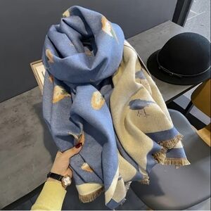 🐎NEW! Cashmere Feel Soft Blue Bird Pattern Wrap Scarf